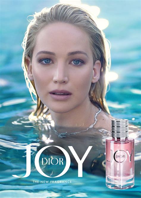 jennifer lawrence joy by Dior